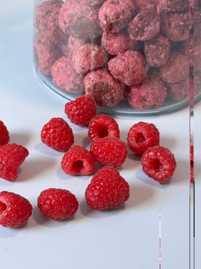 Himbeer-Skyr Pralinen für Hunde, Hundeleckerlies, Hundesnack