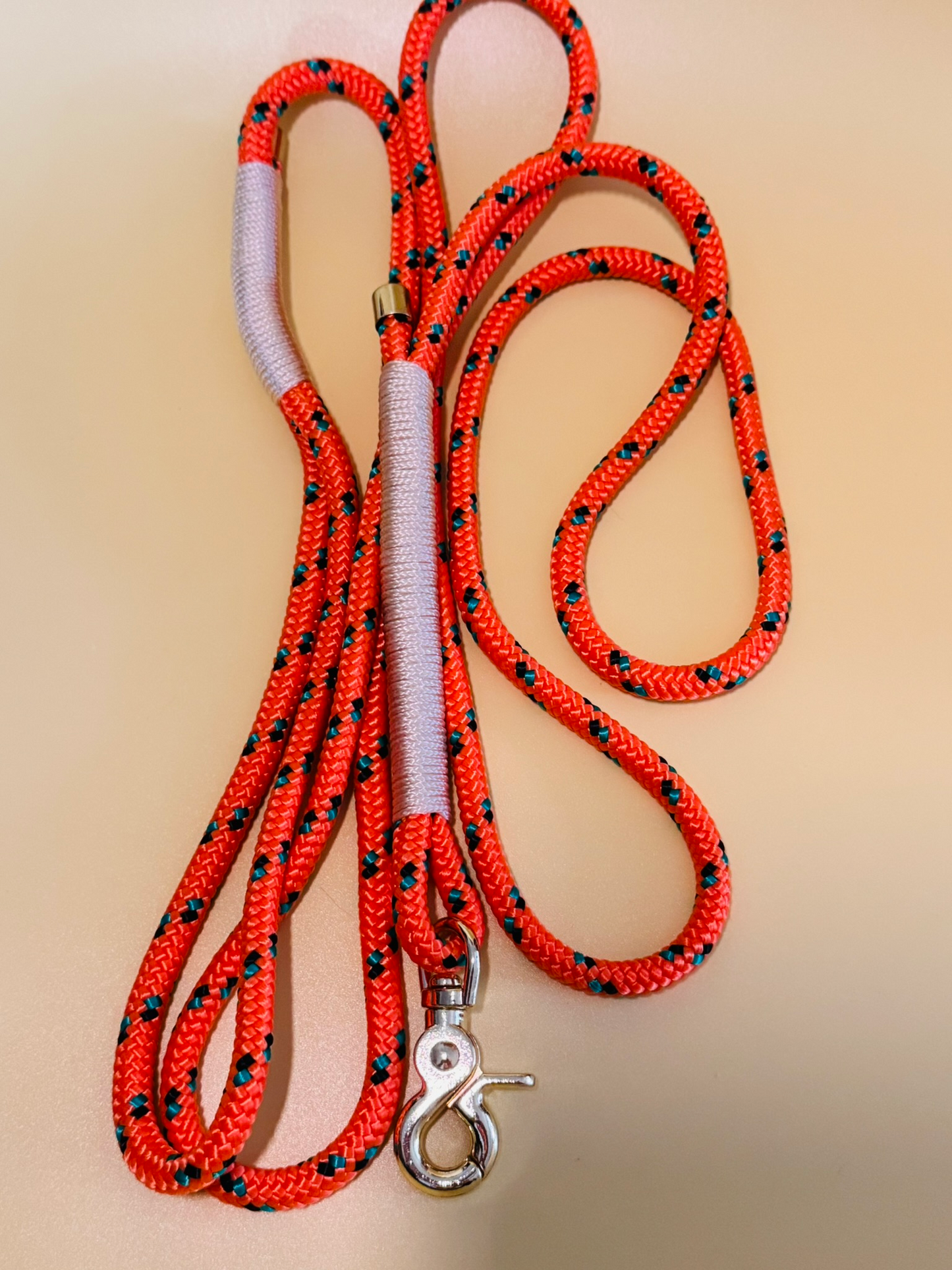 Tauleine in orange gemustert für  kleine und mittelgroße Hunde, verschiedene Längen zur Auswahl