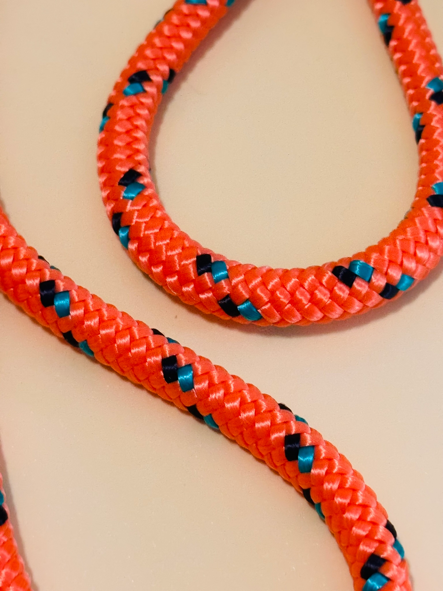 Tauleine in orange gemustert für  kleine und mittelgroße Hunde, verschiedene Längen zur Auswahl