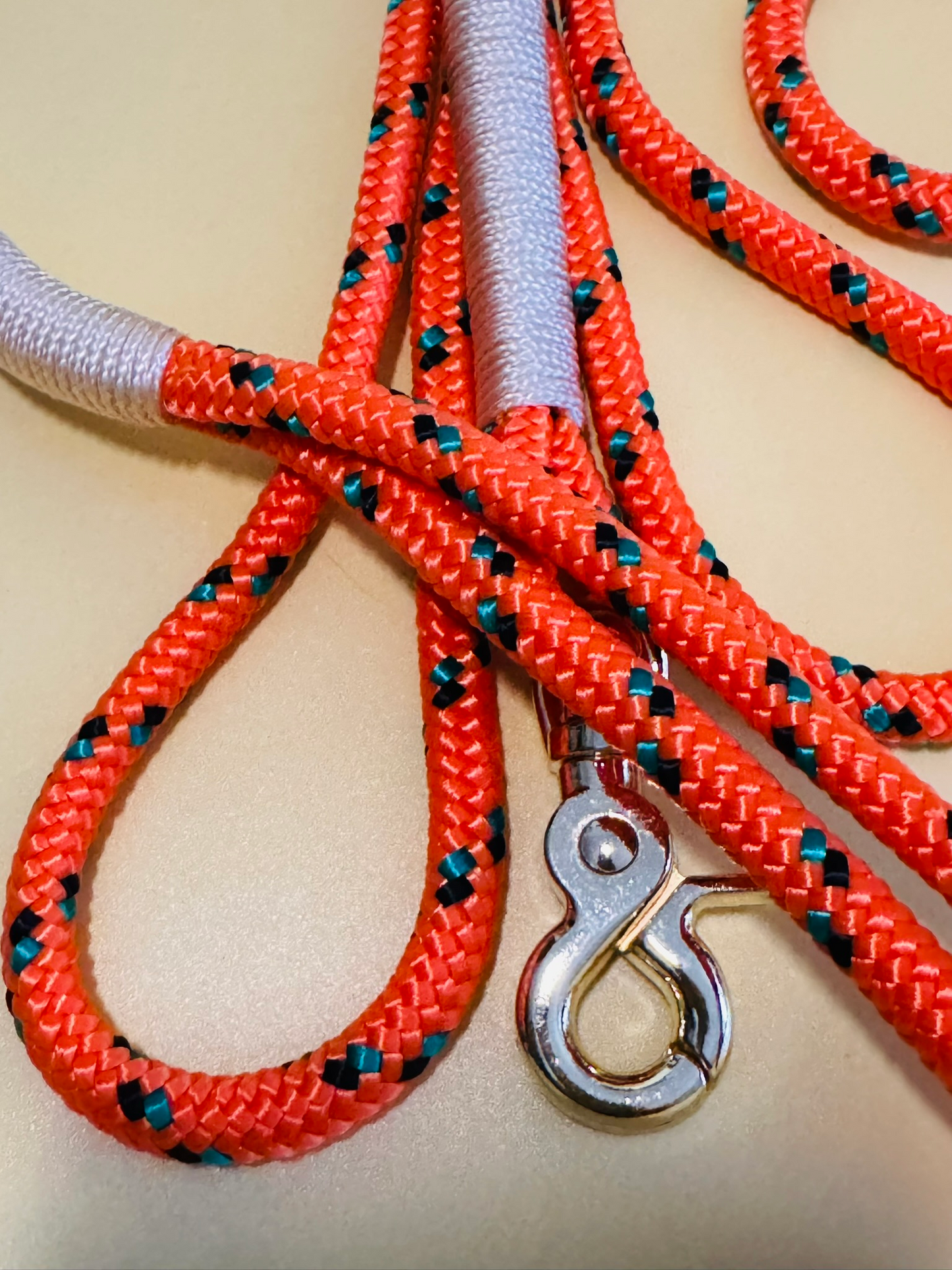 Tauleine in orange gemustert für  kleine und mittelgroße Hunde, verschiedene Längen zur Auswahl