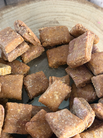 ONOmoment Prive, Hundesnack mit Banane und Yamswurzel